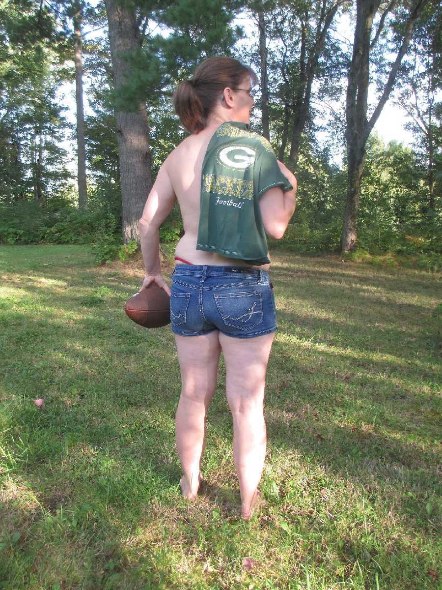 Topless for the Packers