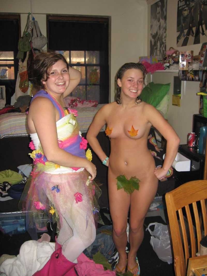 Halloween nude pictures