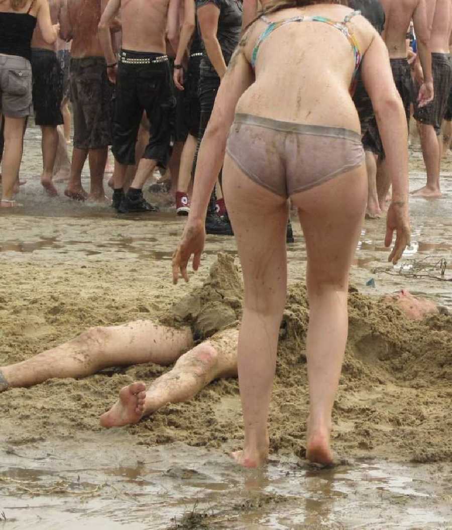 Woodstock 99 nudity