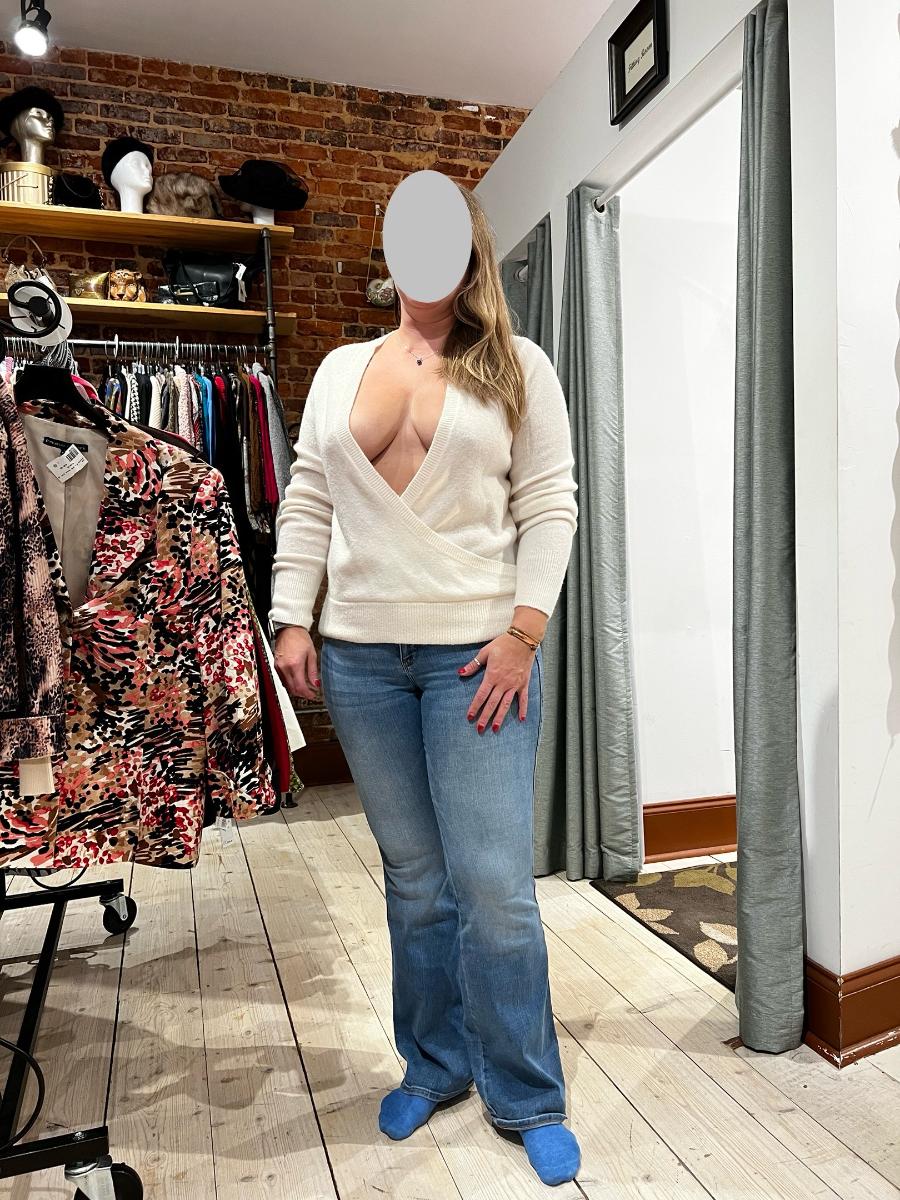 Wife's Flashing at the Consignment Shop - Amateur MILF!!